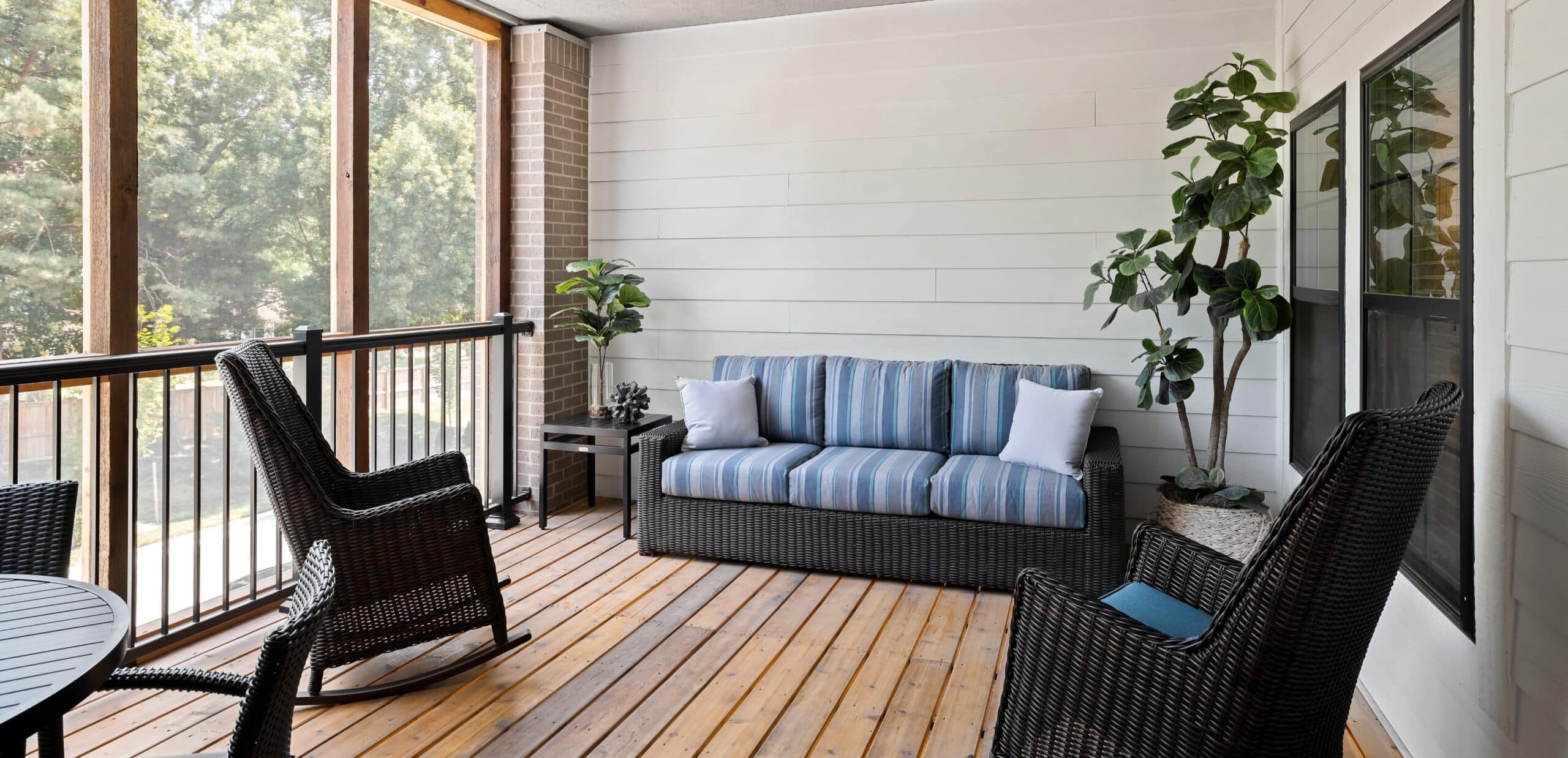 Novel Place outdoor courtyard